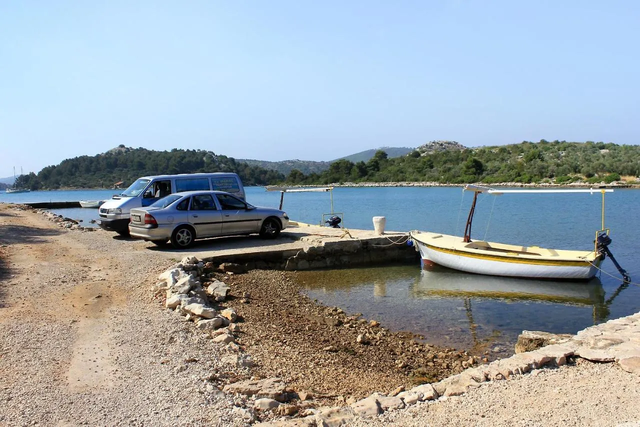 Holiday home Secluded Fisherman'S Cottage Cove Magrovica - Telascica, Dugi Otok - 8142 Sali